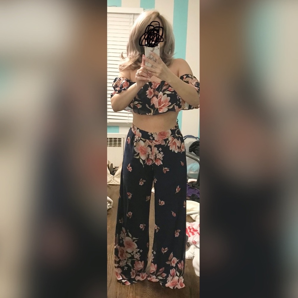 Floral crop top and pants set, never worn